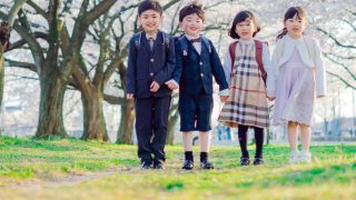 未来を背負う鞄〜服部がスクールバッグづくりに込める思い〜