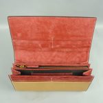 内側にアカをブログ画像